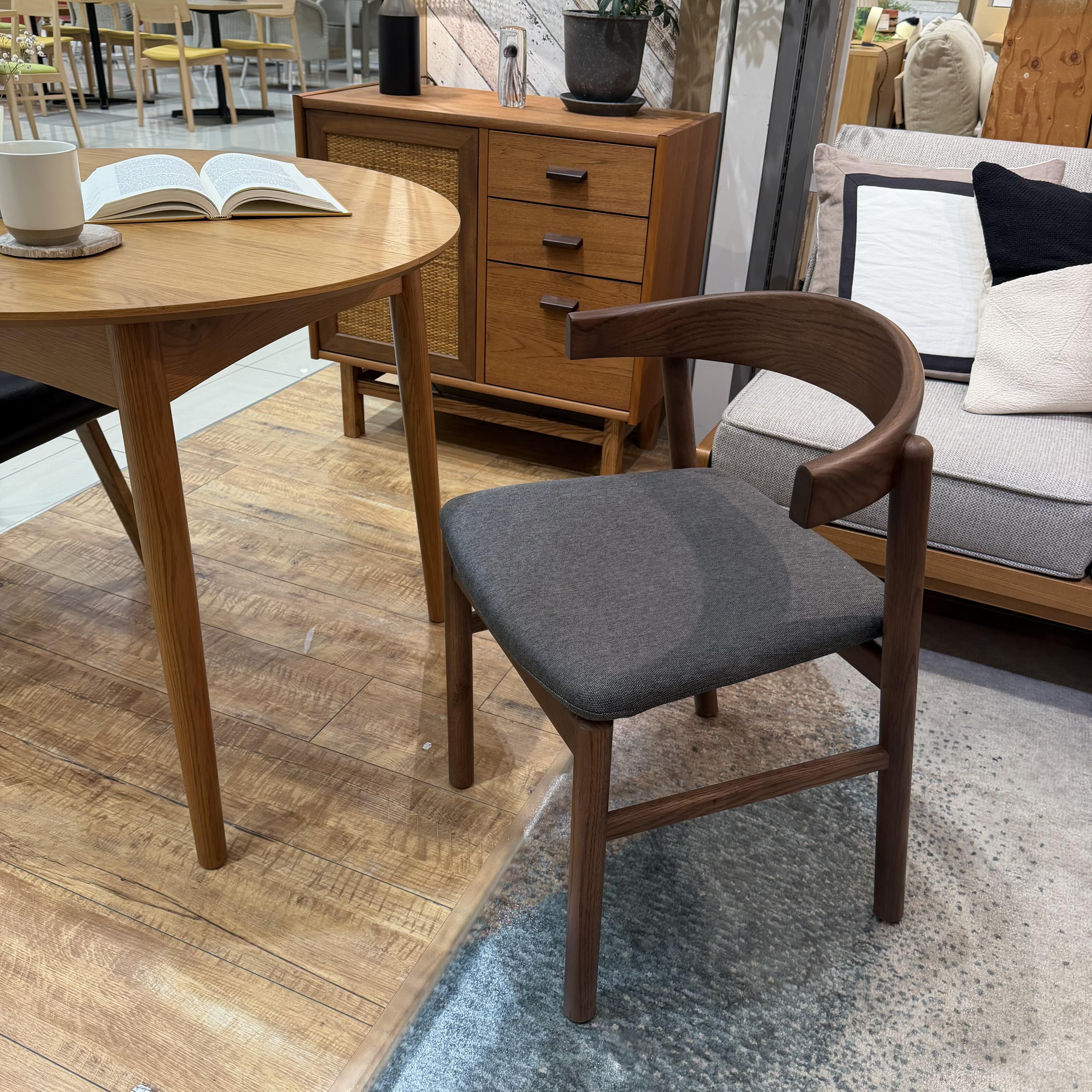 SOVI】チェアウォールナットカラー | unico loom | 【公式】LECT