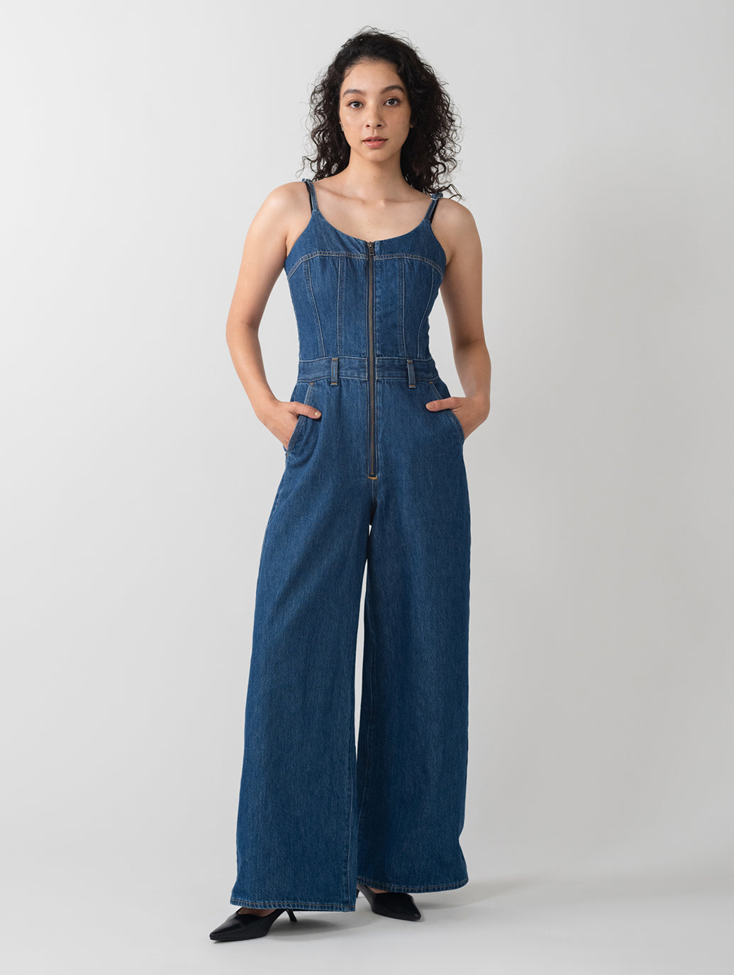 ビスチェジャンプスーツ – リーバイス®公式オンラインストア