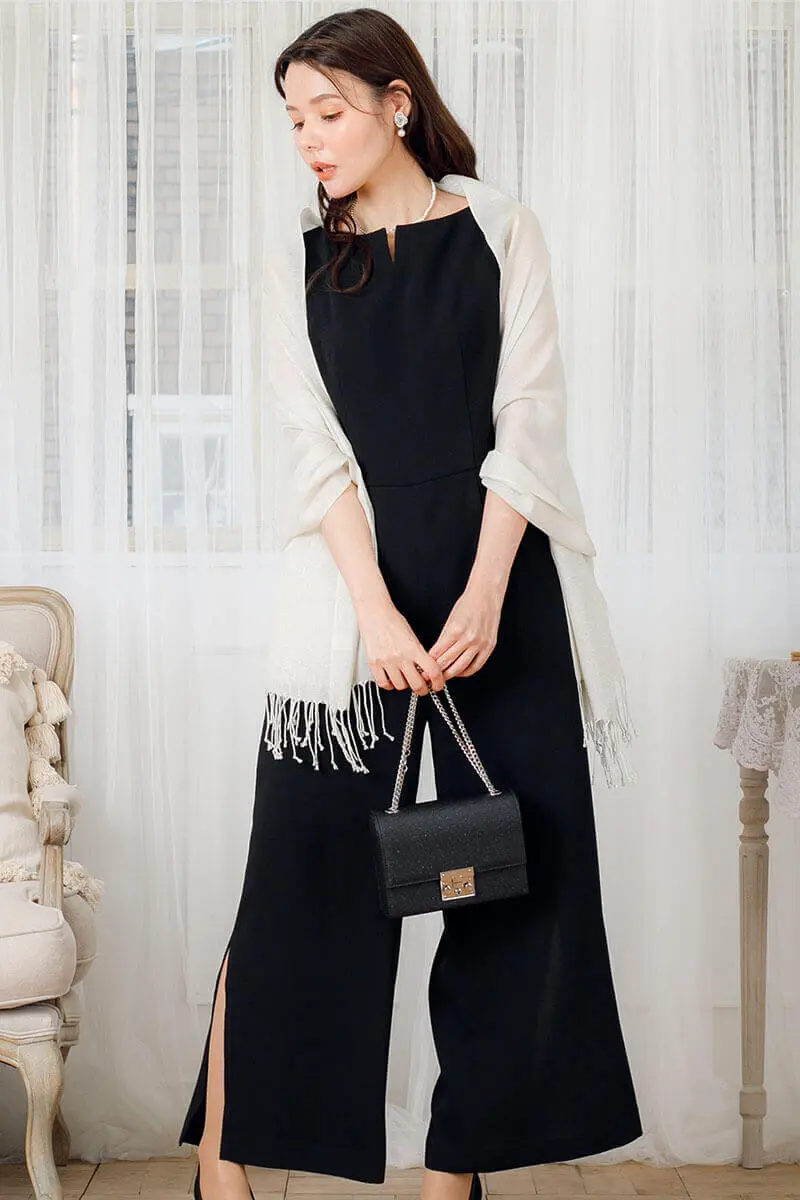 ブラックのキーネックオールインワン | smeralda | M | 結婚式