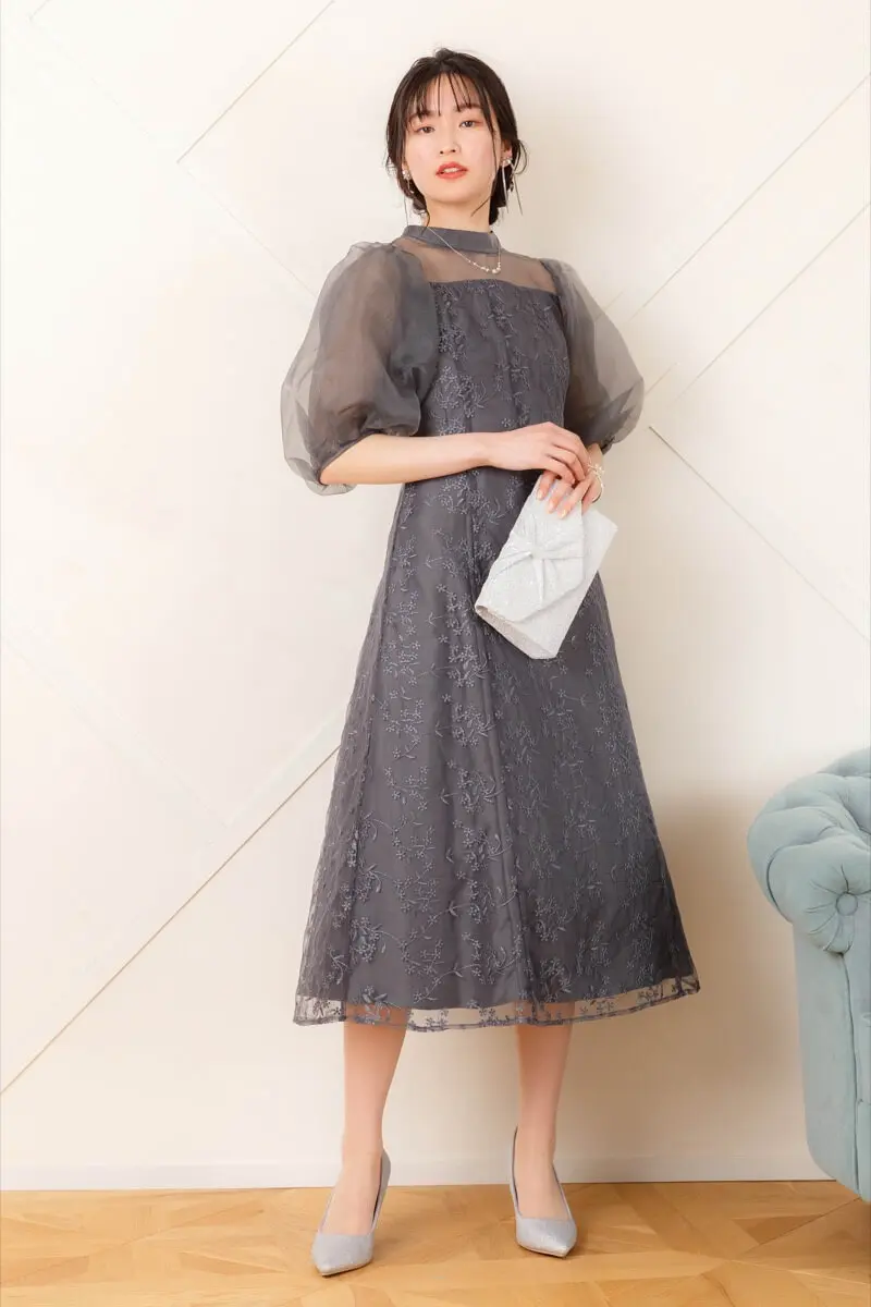 ダークグレーのオーガンジーパフスリーブドレス | metoi | L | 結婚式