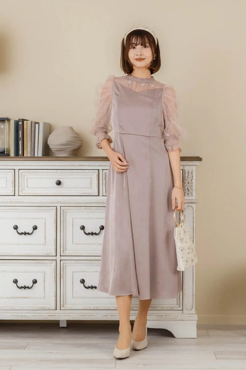 ピンクベージュのダイヤチュール×サテンドレス | Dorry doll | M