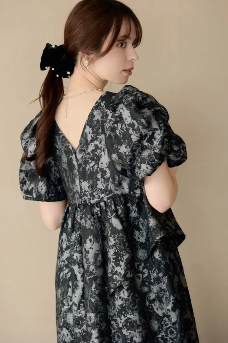 グレーのバブルスリーブジャガードドレス | ANDRESD | L～マタニティ