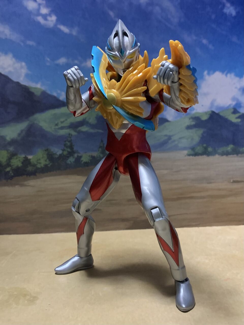 ウルトラアクションフィギュア ウルトラマンアーク メタリックカラー