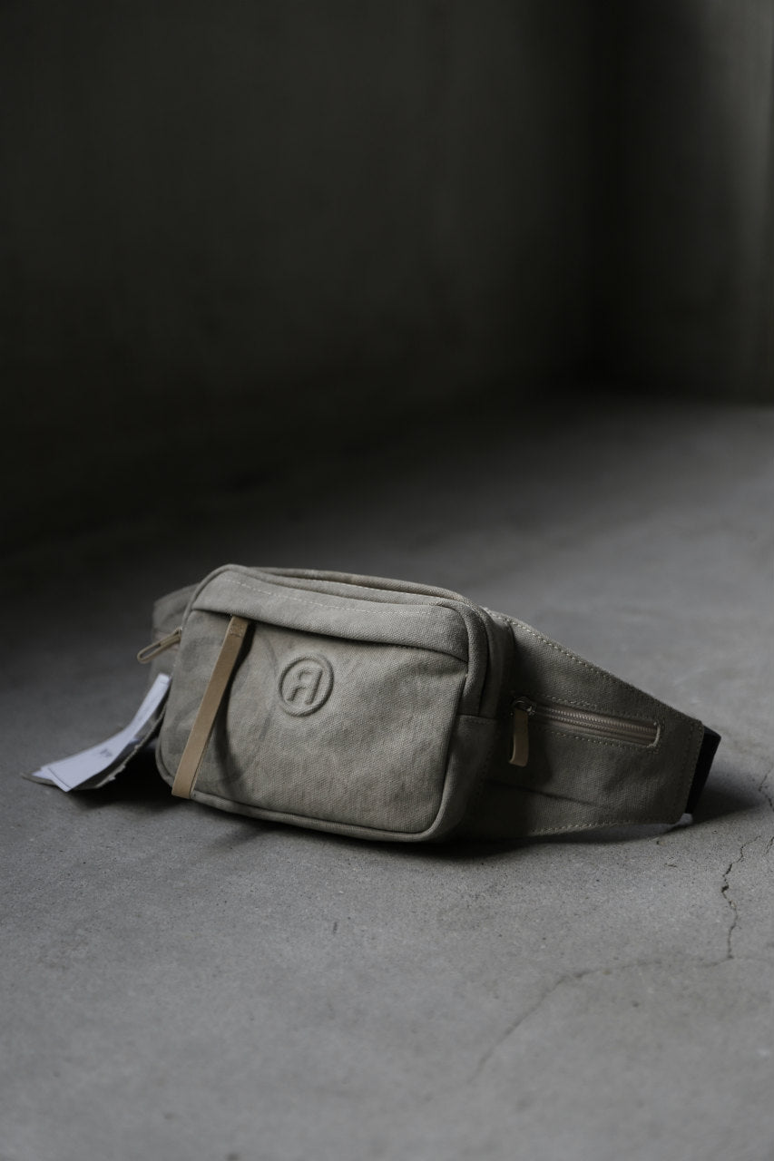 READYMADE BODY POUCH (WHITE) – LOOM OSAKA