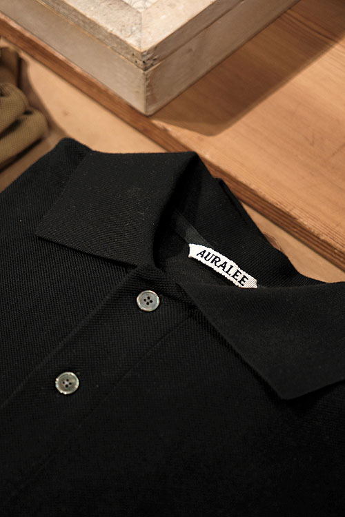 AURALEE 25SS-PIMA CTN HEAVY PIQUE POLO [KHA BEG / DK NVY]