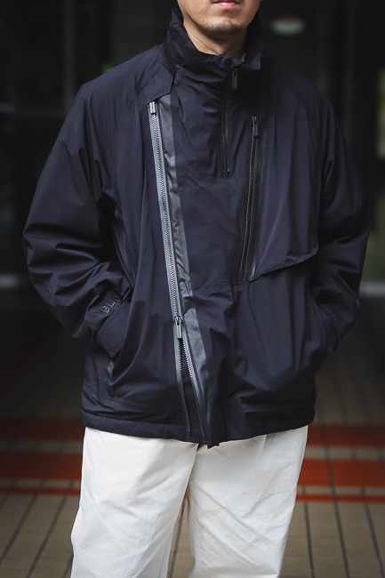 BLK White Mountaineering [GORE-TEX JACKET]