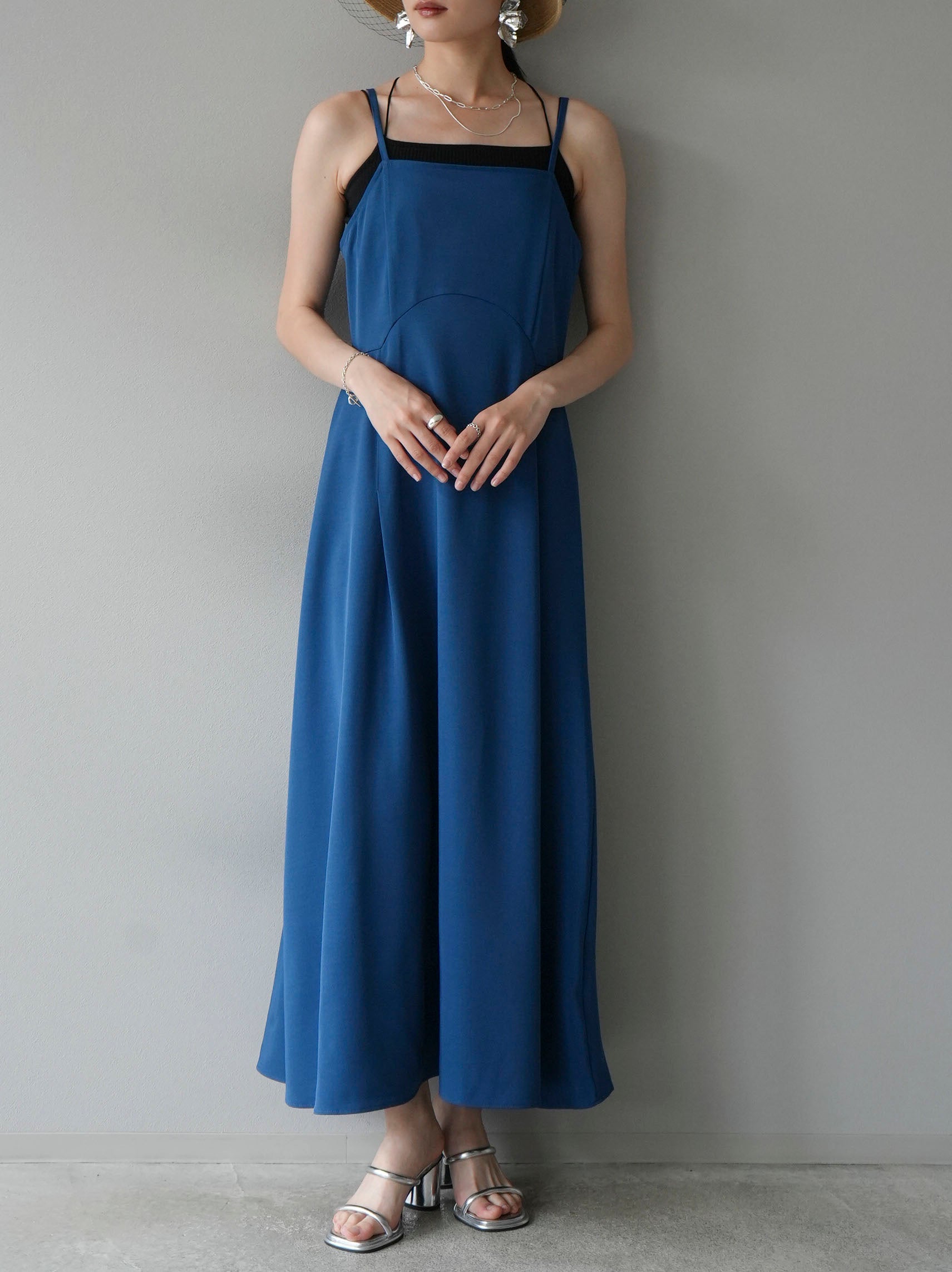 予約]ラウンド切替フレアキャミワンピース/ブルー – Lumier