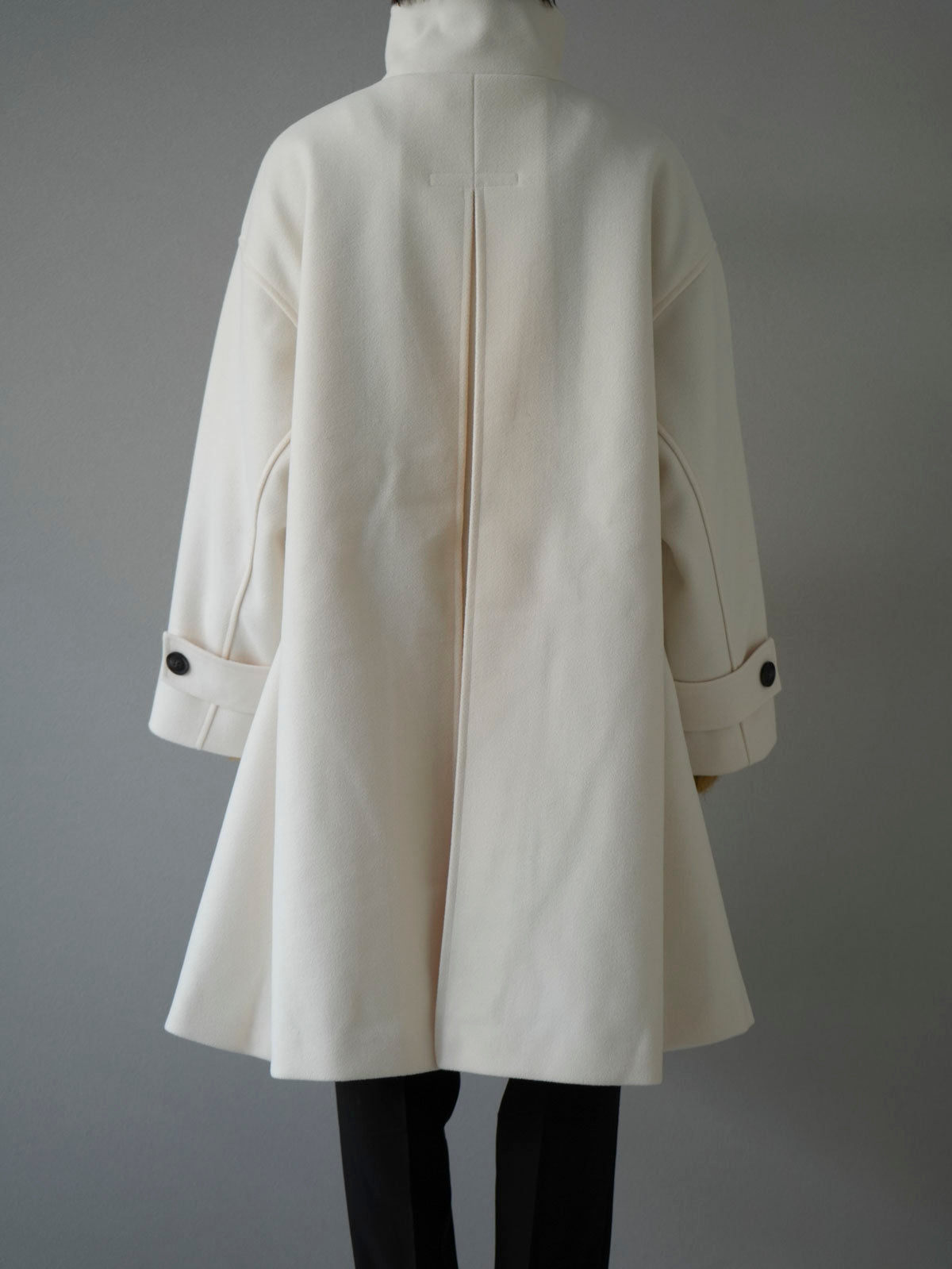 予約]ウールタッチフレアミドルコート/アイボリー – Lumier