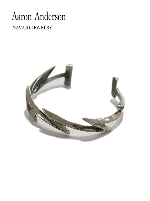 Aaron Anderson（アーロンアンダーソン） 】 ライトニングバングル