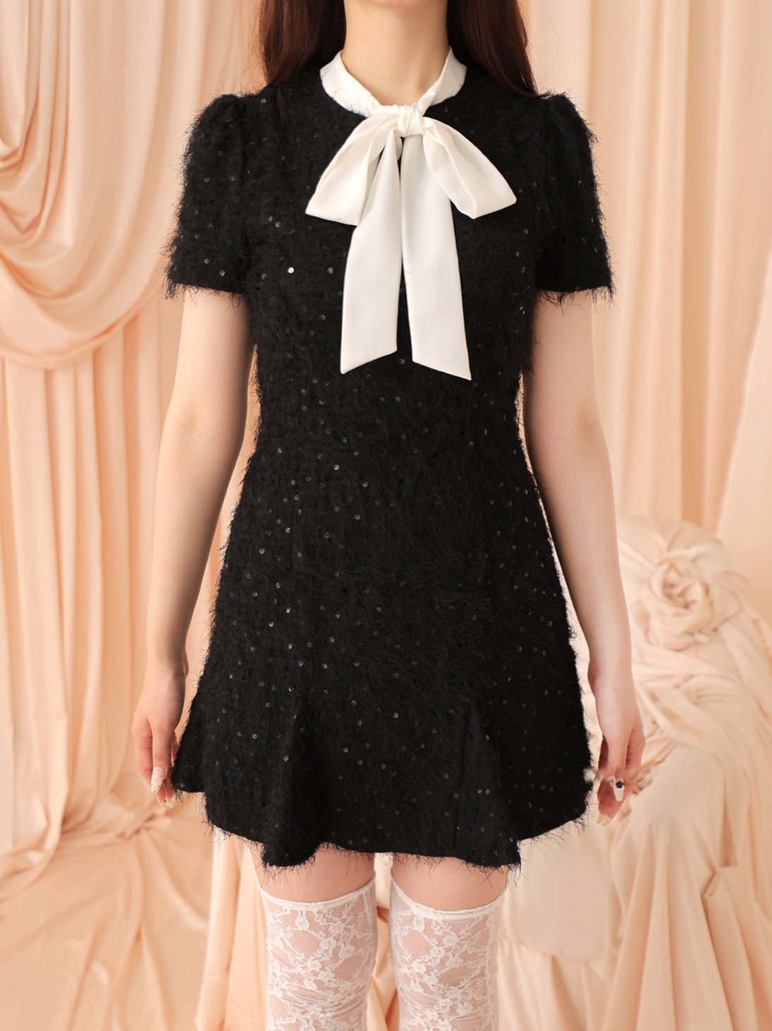 SALE】Feather sequin mini onepiece(eme10548) – M me eme