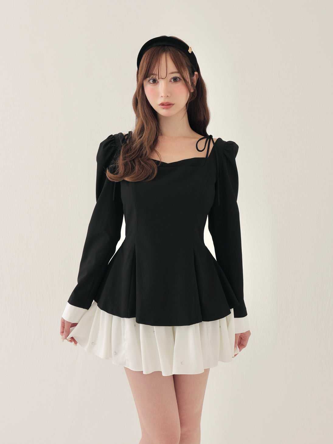 Square neck puff mini onepiece(eme10565) – M me eme