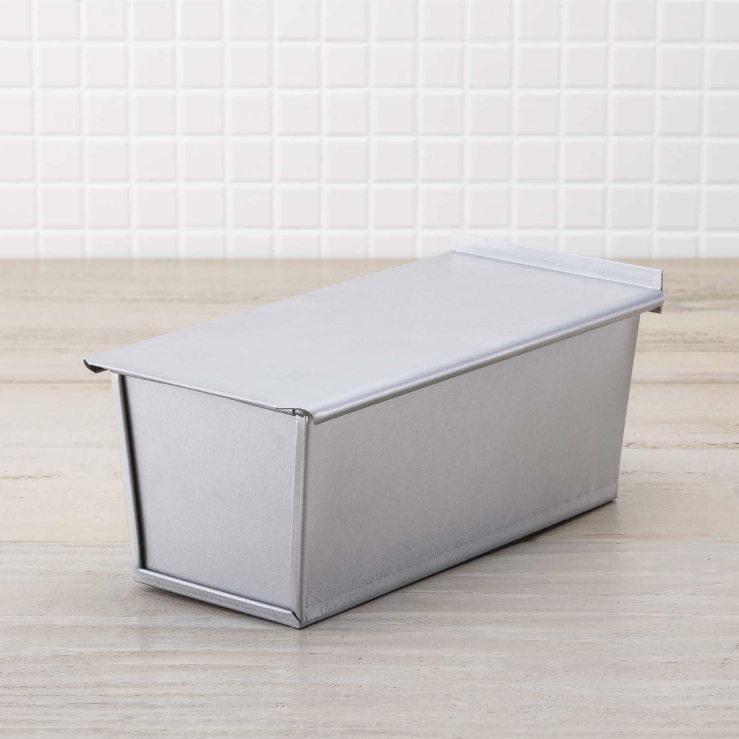 Amazon｜貝印 KAI ブレッド 食パン 型 1斤 長方形 焼型 Bready SELECT