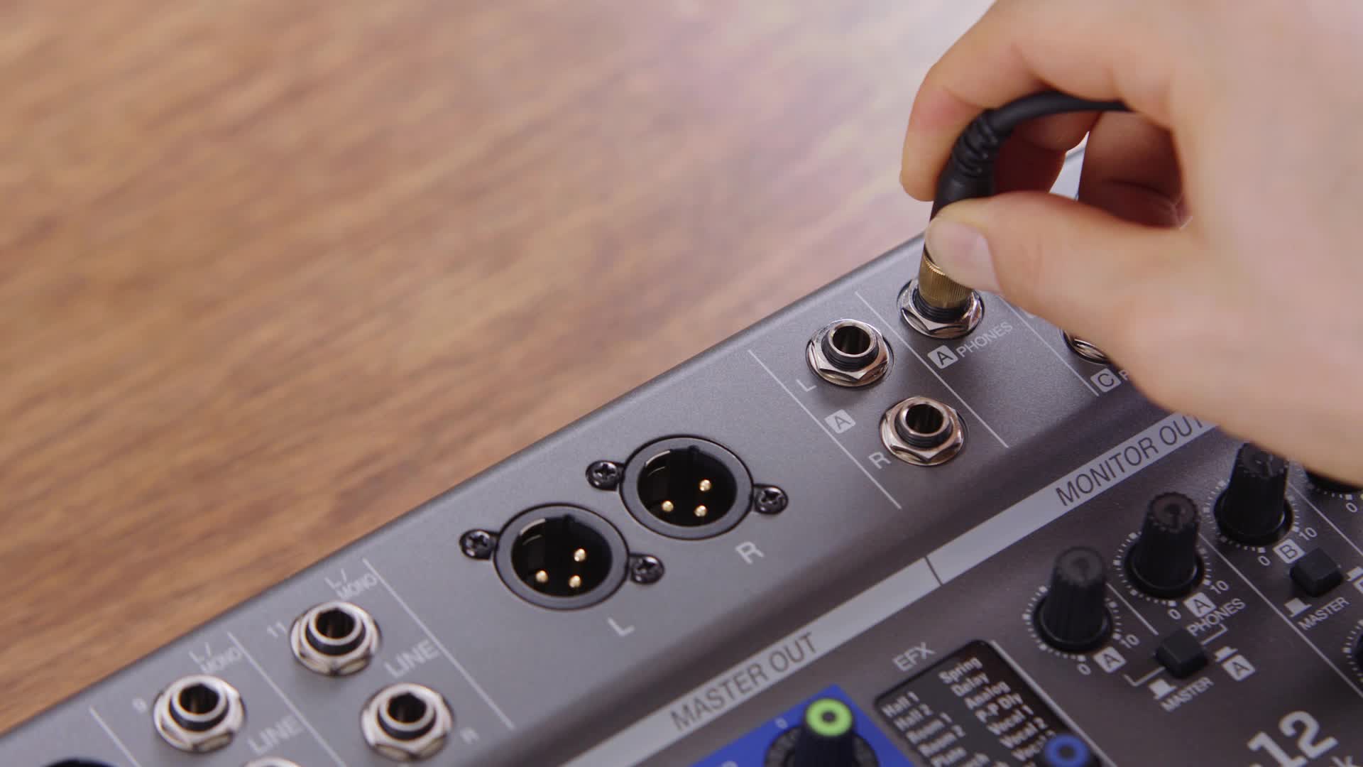 Amazon | オーディオテクニカ ATH-R70x プロフェッショナル モニター