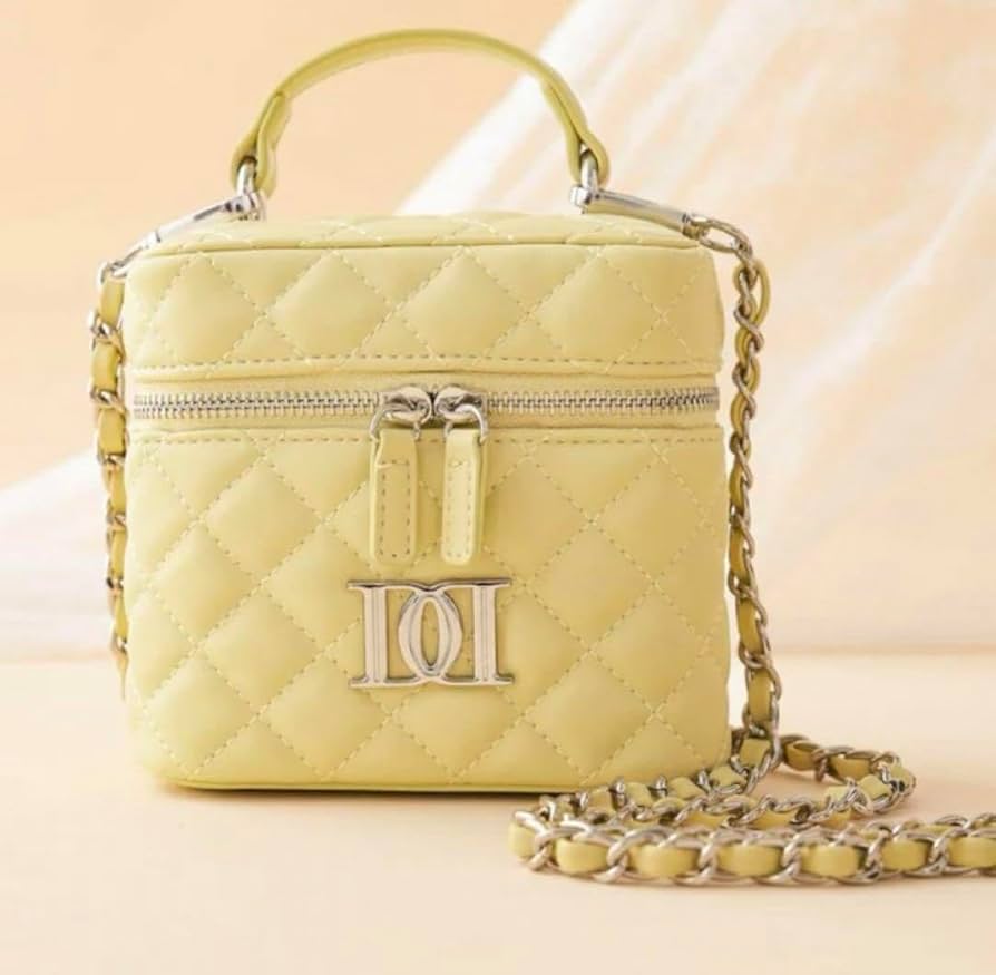 ダーリッチDarich 【ゴールドパーツ】キルティングスクエアミニバッグ