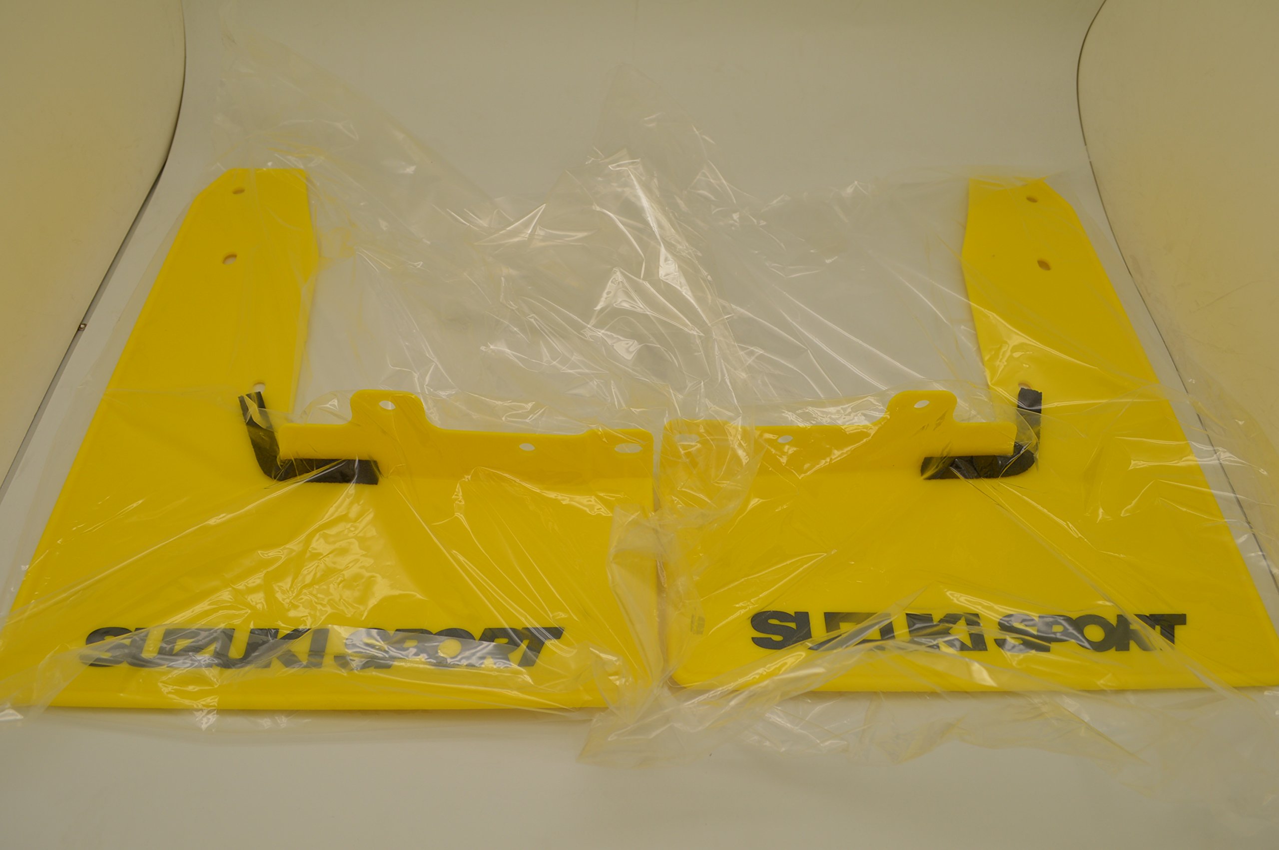 Amazon | スズキスイフトスポーツ（ZC32S）マッドフラップ1台分