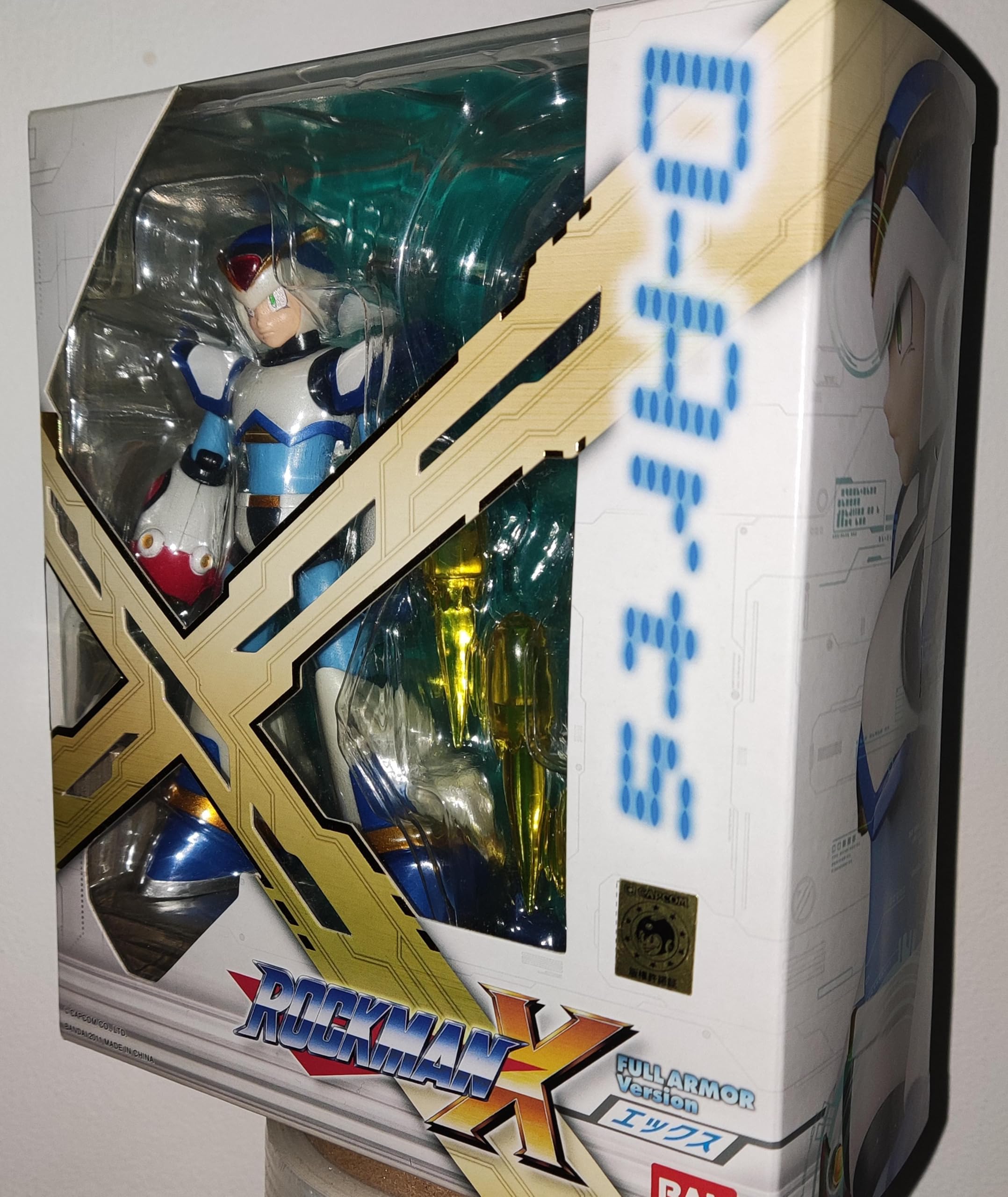 Amazon.com: Bandai Mega Man X Full Armor - D-Arts : Arts, Crafts