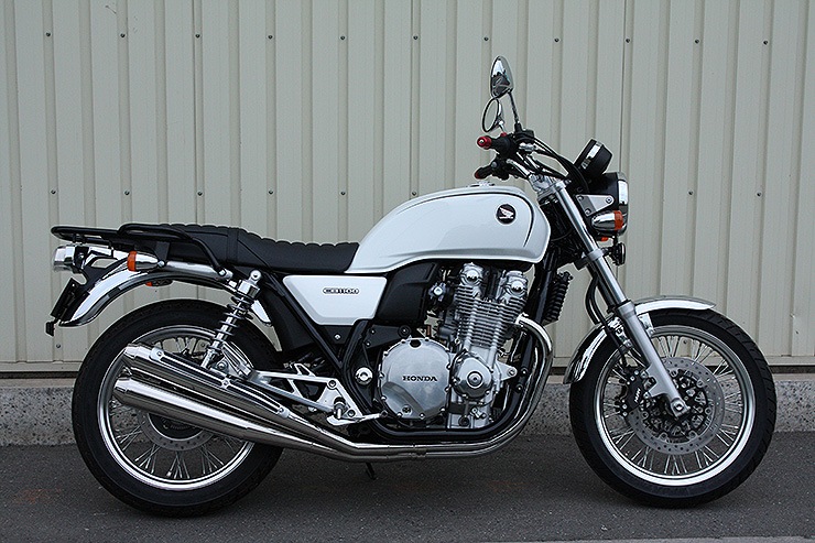 CB1100/EX タンデムグリップ付きリアキャリア(ブラック