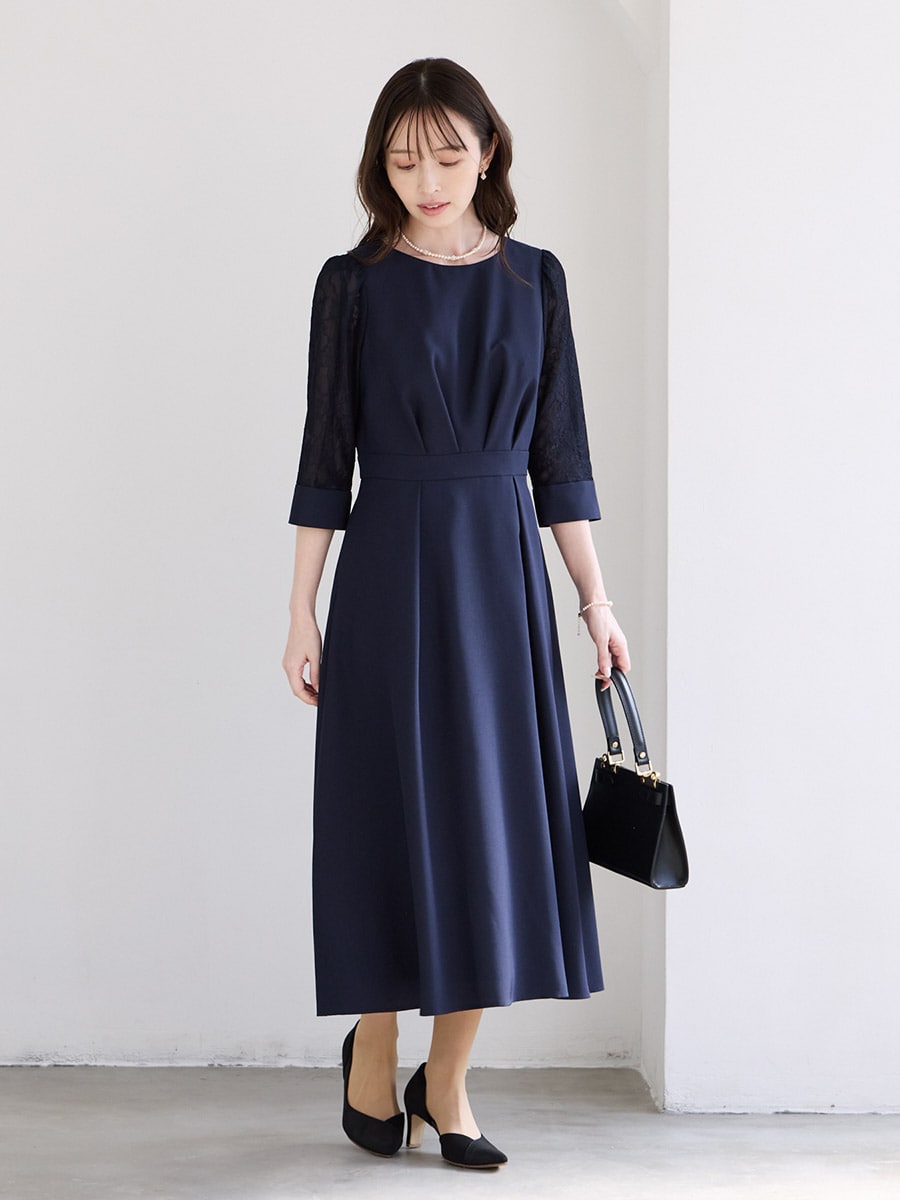 レース袖×ウエストタックフィット＆フレアワンピース(M ベージュ