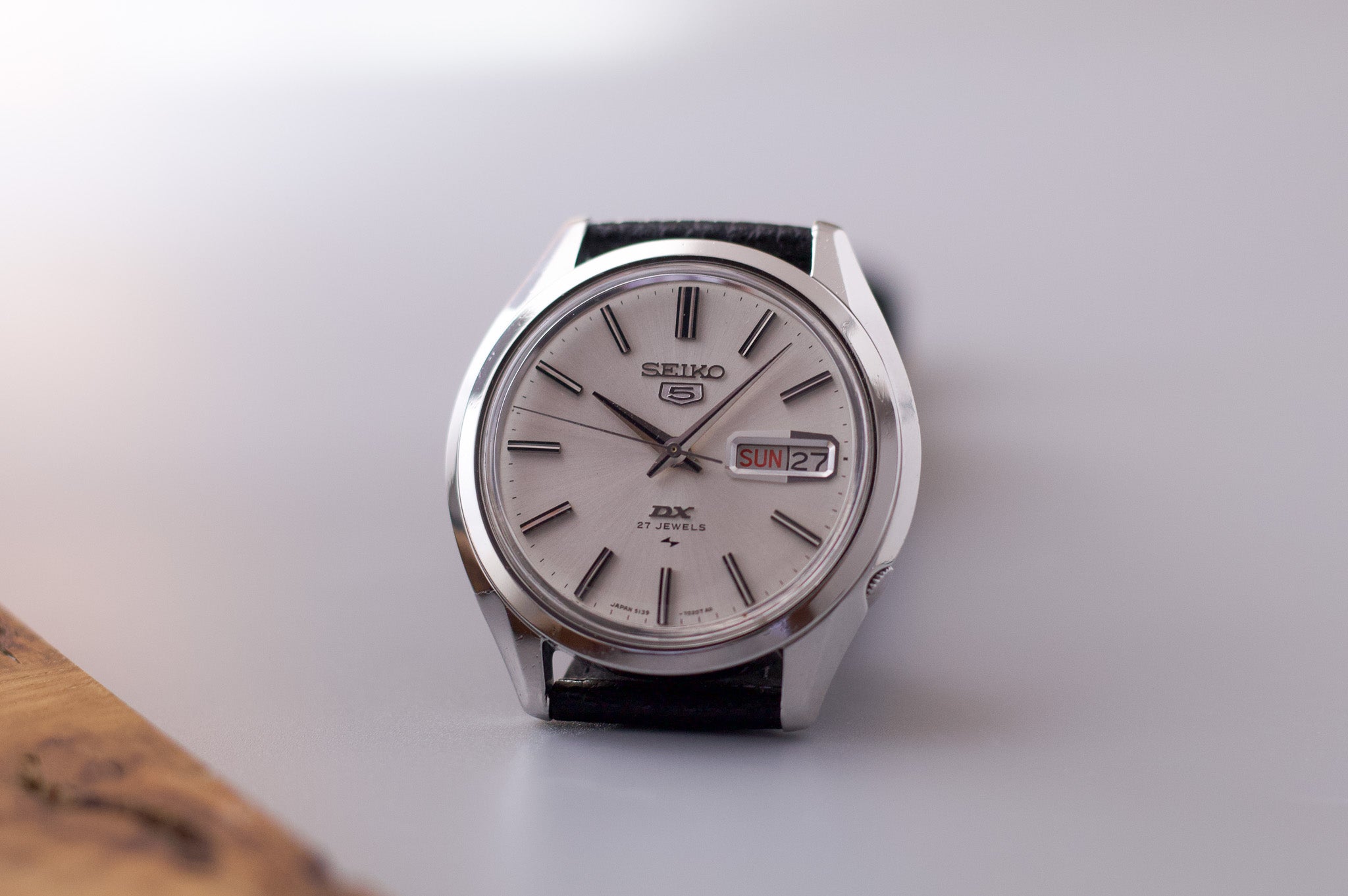 Serviced] 1968 Seiko 5 DX Silver Sunburst Dial Men's Wrist Watch