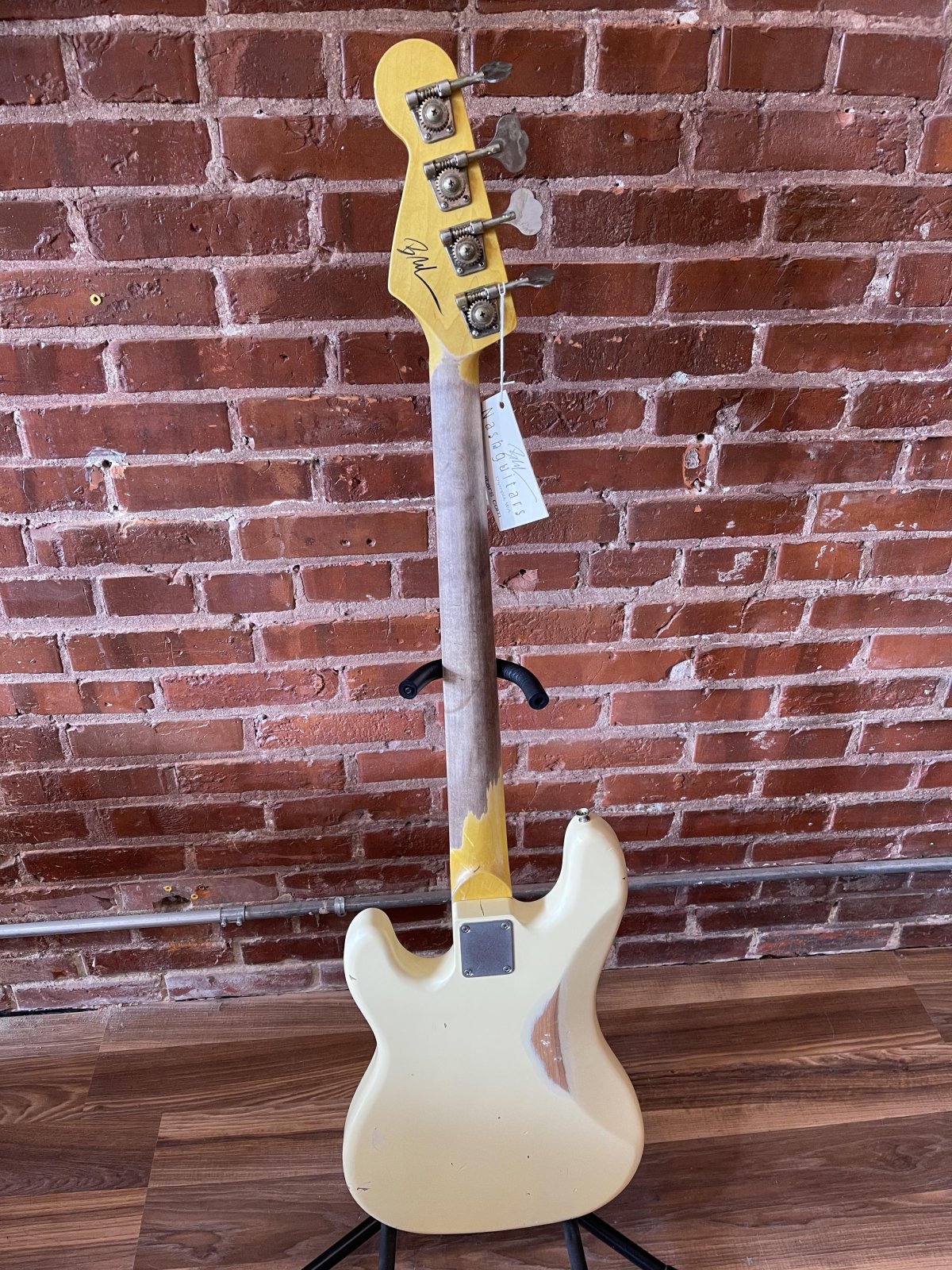 Nash Guitars PB-63 Bass - Vintage White w/HSC