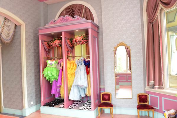 リニューアルしたビビディバビディブティックでラプンツェル