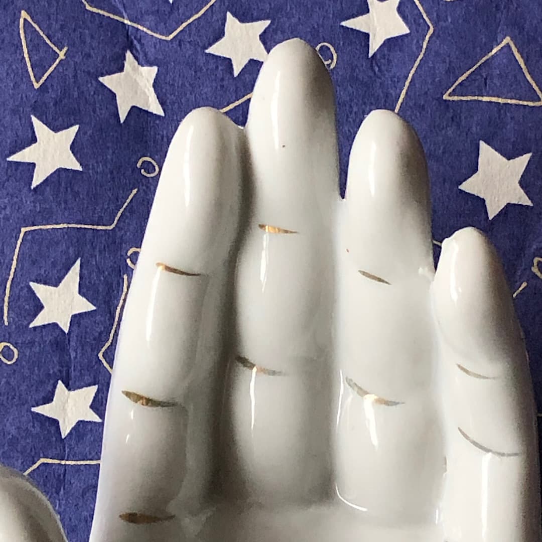 004ホワイトポーセリンハンドトレイ