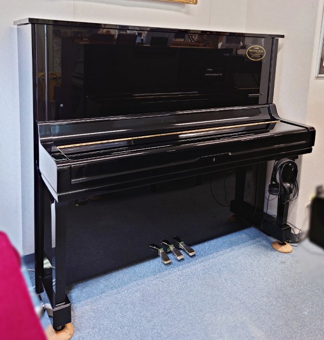 売約済み＜渋谷店・消音ピアノ＞ヤマハ U3A+消音ユニットPiano