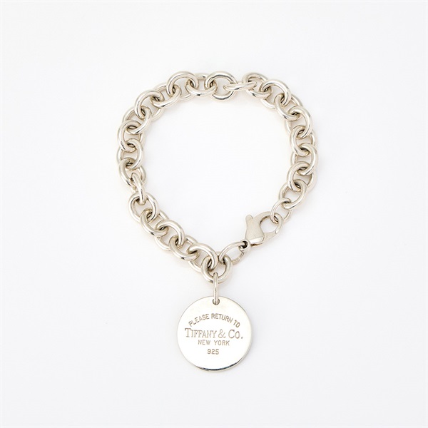 TIFFANY & Co. リターントゥティファニー オーバルタグ