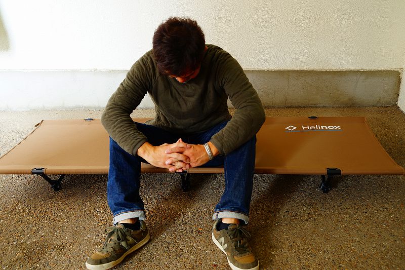 ヘリノックスのコット持ってるならコットレッグは必需品。寝る時だけ