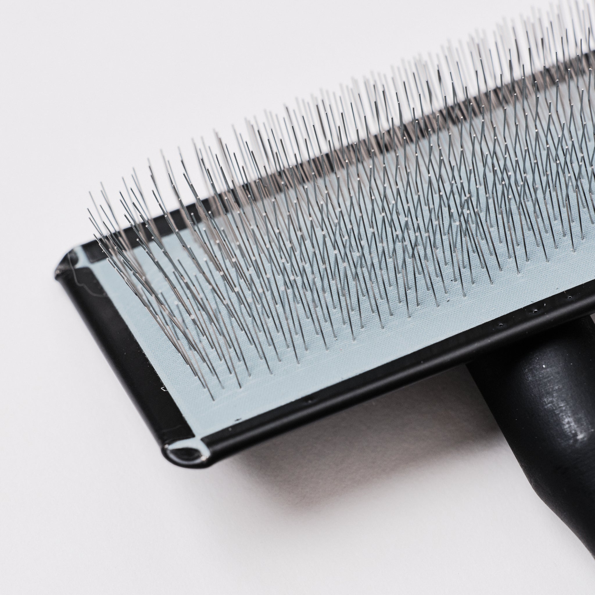 ジョリスリッカーブラシ 犬猫がふわふわになるトリマー用ブラシ｜Joli