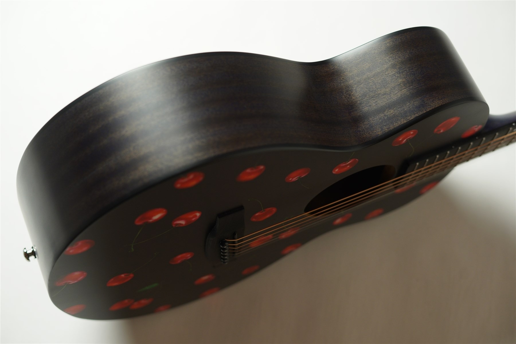 DISCONTINUED] cherry mini Ebony | DISCONTINUED | NAGI GUITARS