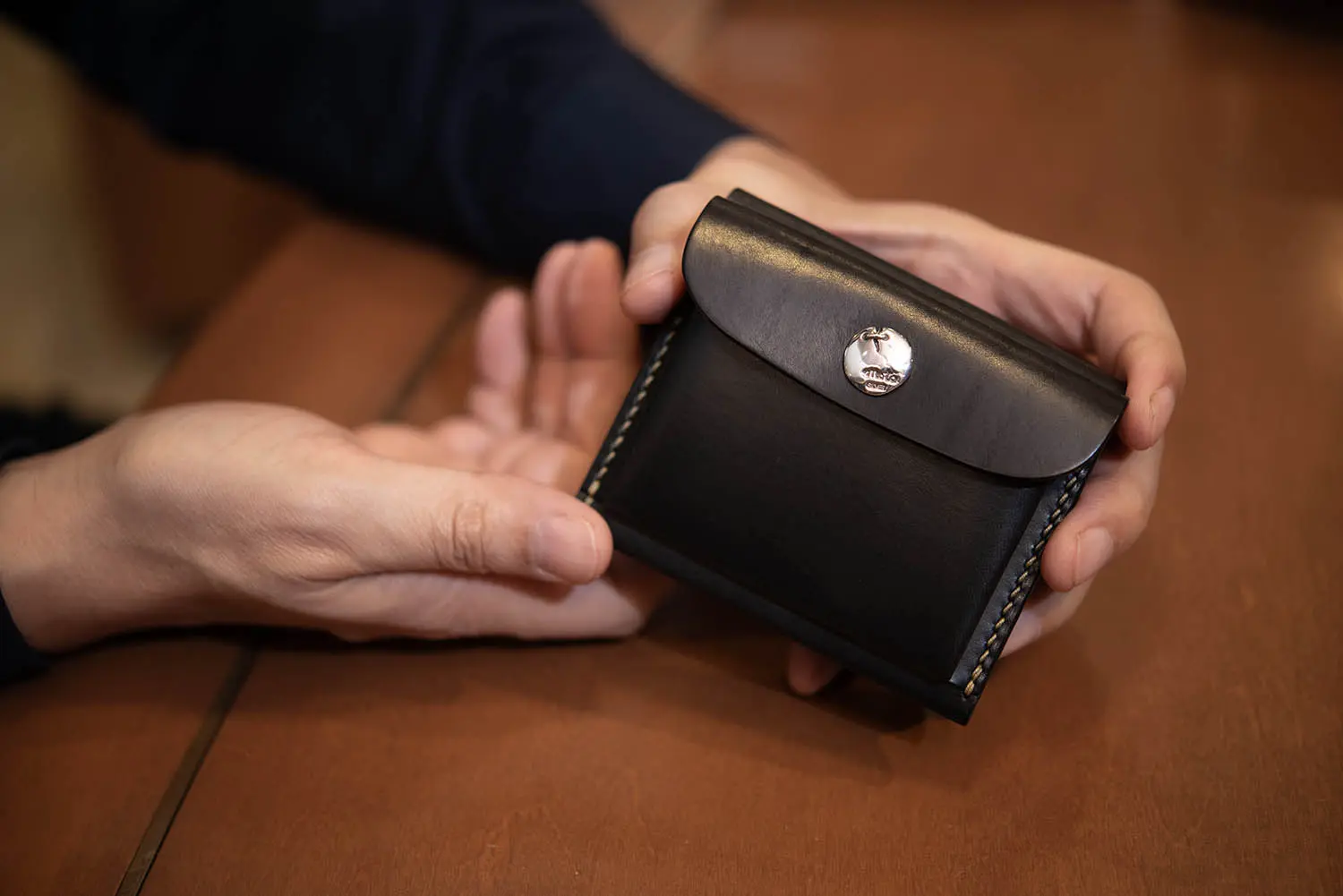 MOTO XXW9 ミニウォレット (ブラック) 小型財布