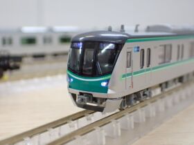 KATO 東京メトロ 千代田線16000系(1次車) 6両基本セット 品番：10-2003