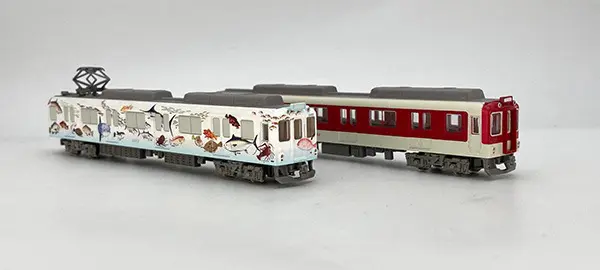 近鉄】鉄道コレクション 近鉄2410系『伊勢志摩お魚図鑑』2両セット 10