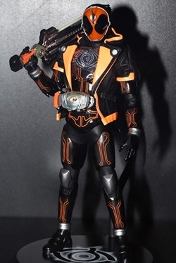RAH GENESIS 仮面ライダーゴースト」はアイコン交換ギミックも