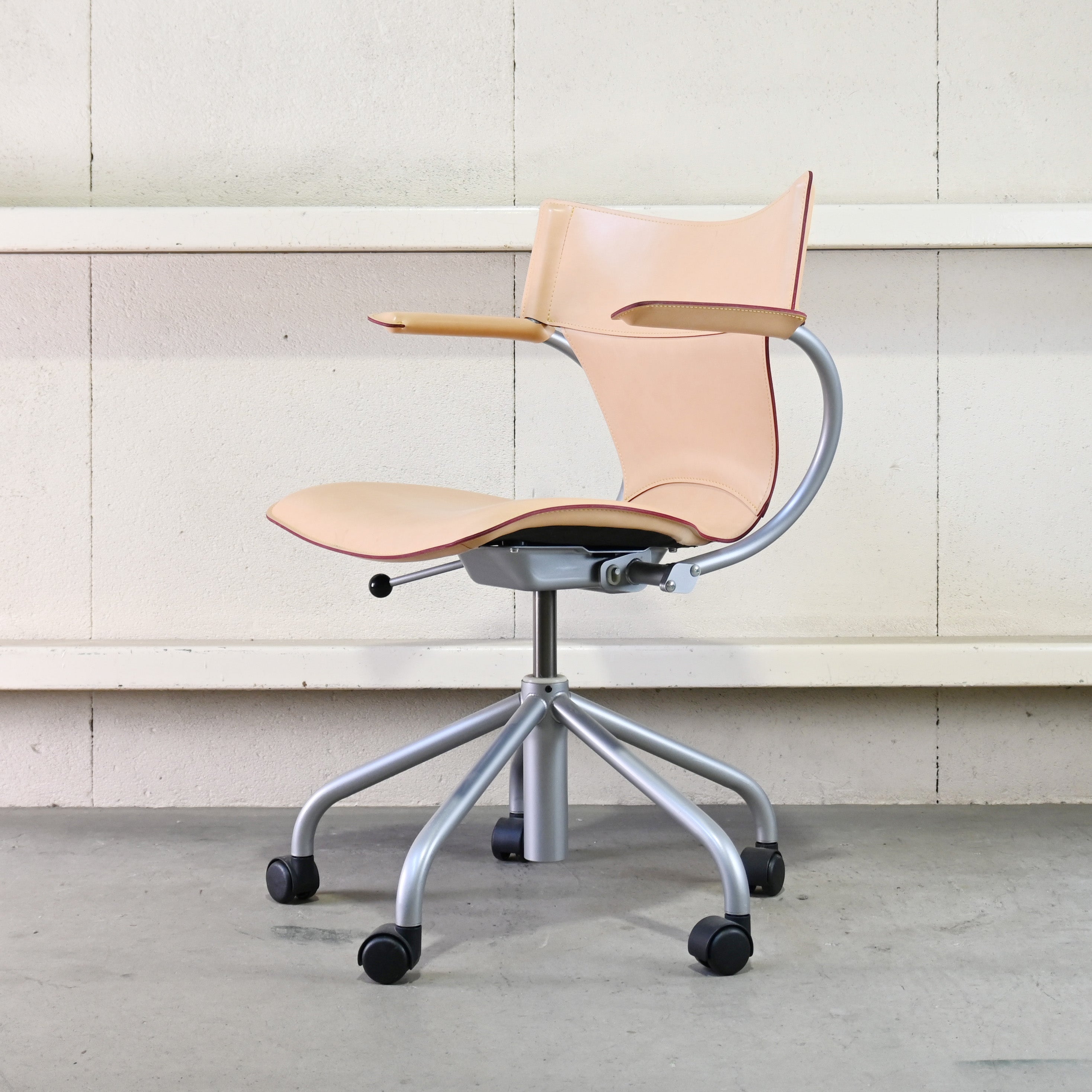 Karimoku XT4300AJ Office chair Desk chair Genuine tanned leather