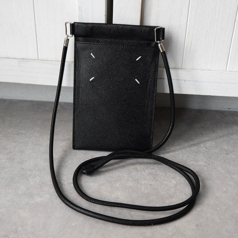 メゾン マルジェラ 4ステッチ 四つタグ レザー スマートフォン ポーチ