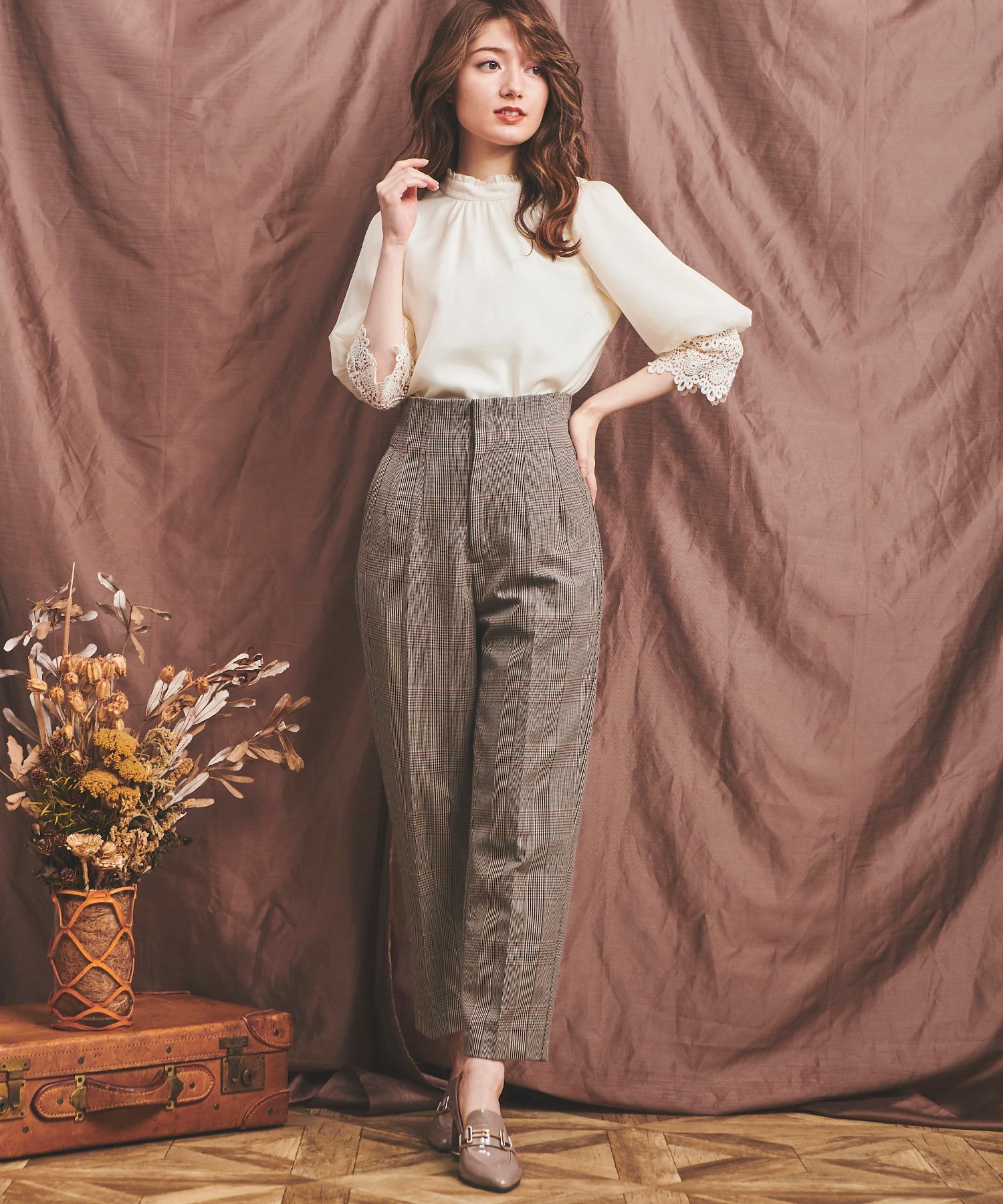 バックレースアップストレートパンツ | その他パンツ | NOELA OFFICIAL