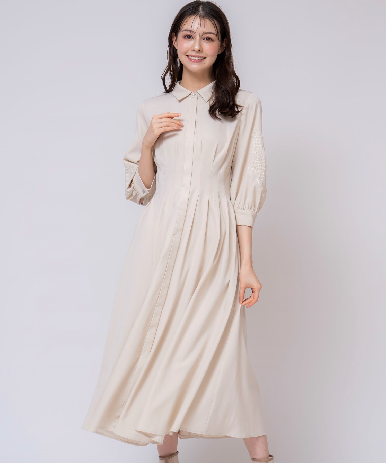 スリーブ刺繍タックシャツワンピ | ロングワンピース | NOELA OFFICIAL