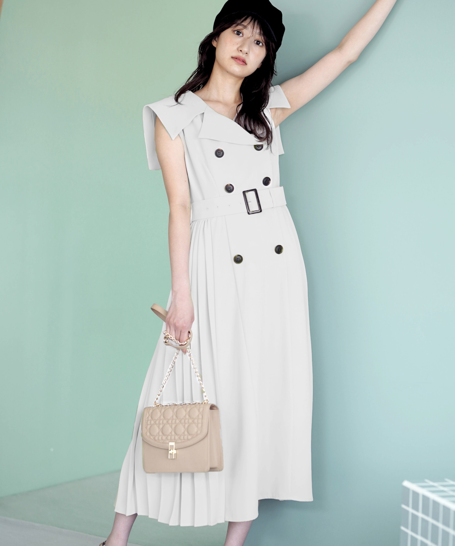 サイドプリーツトレンチ風ワンピ | ロングワンピース | NOELA OFFICIAL