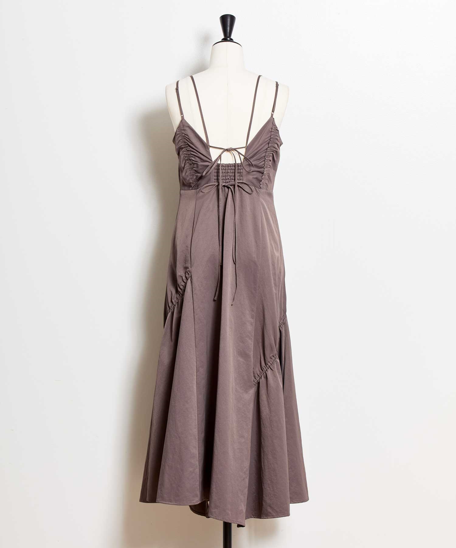 ドロストキャミワンピース | キャミワンピース | NOELA OFFICIAL WEB STORE