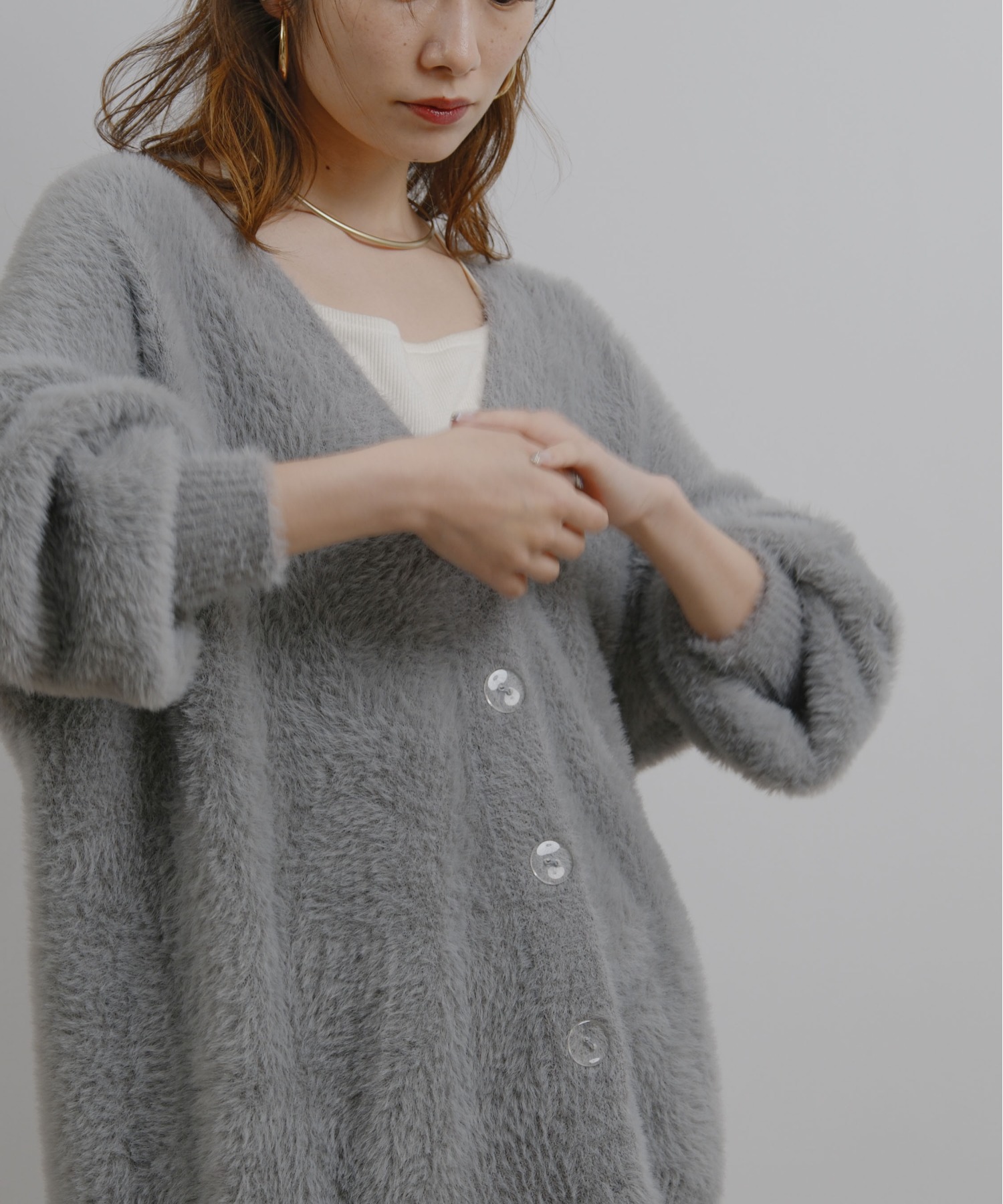 フェザーヤーンカーディガン Palm Riche│Eimee Law & LHELBIE 公式