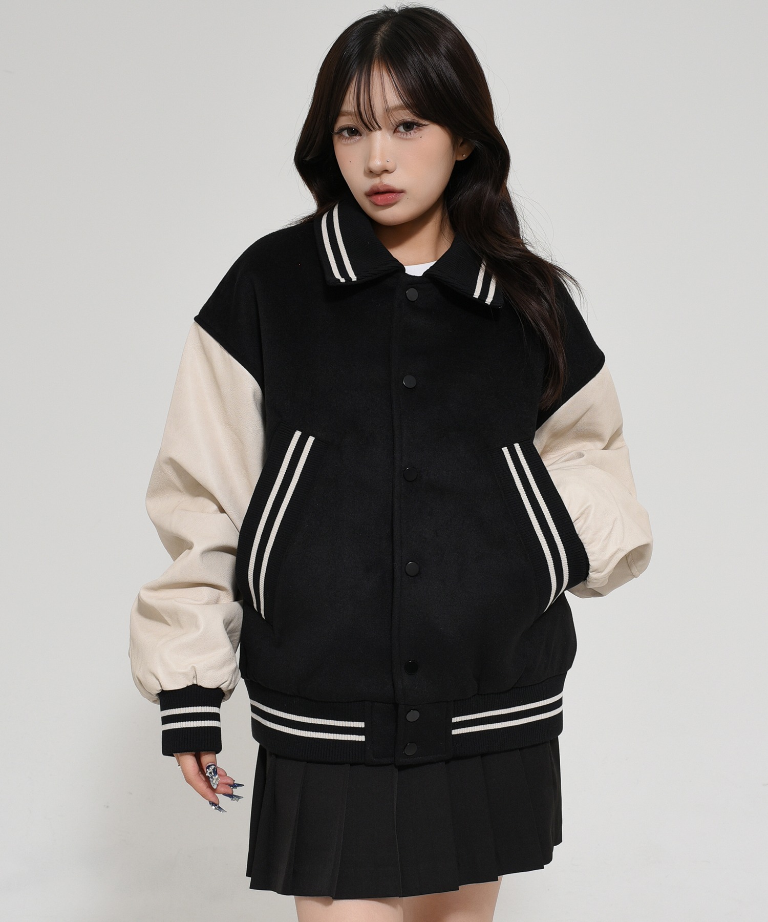 OY/オーワイ』 ZIGZAG EMBROIDERY VARSITY JACKET/エンブロイデリー