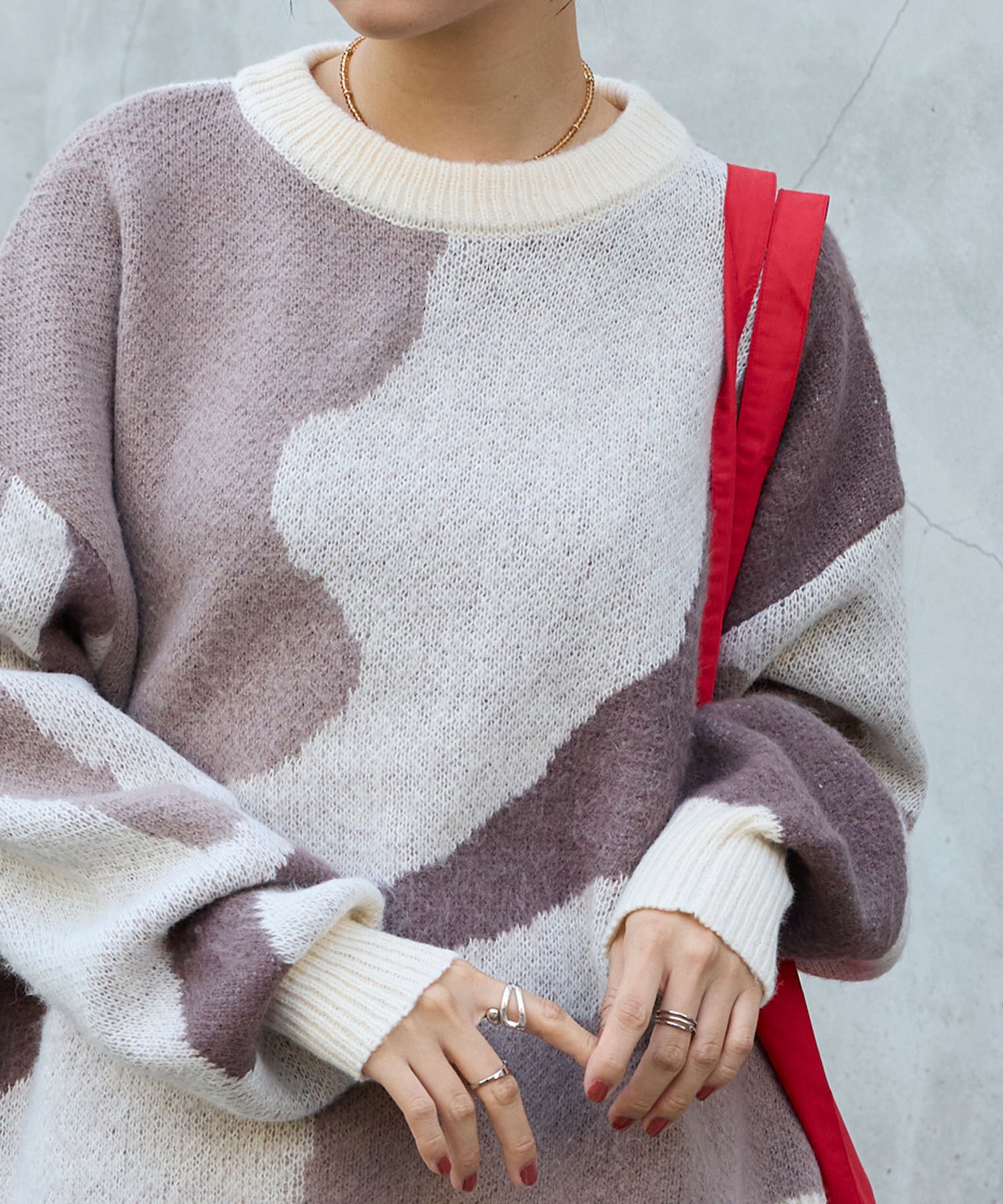 モヘアタッチマーブル柄オーバーサイズクルーネックニット MONO-MART