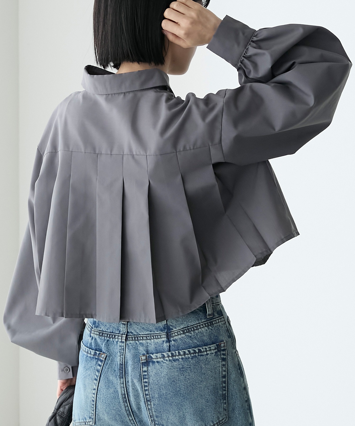 forksy.】プリーツクロップドシャツ forksy.│MONO-MART [モノマート