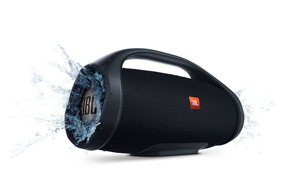 史上最大級の大きさJBL BOOMBOX 最大60Wの大迫力サウンドに24時間