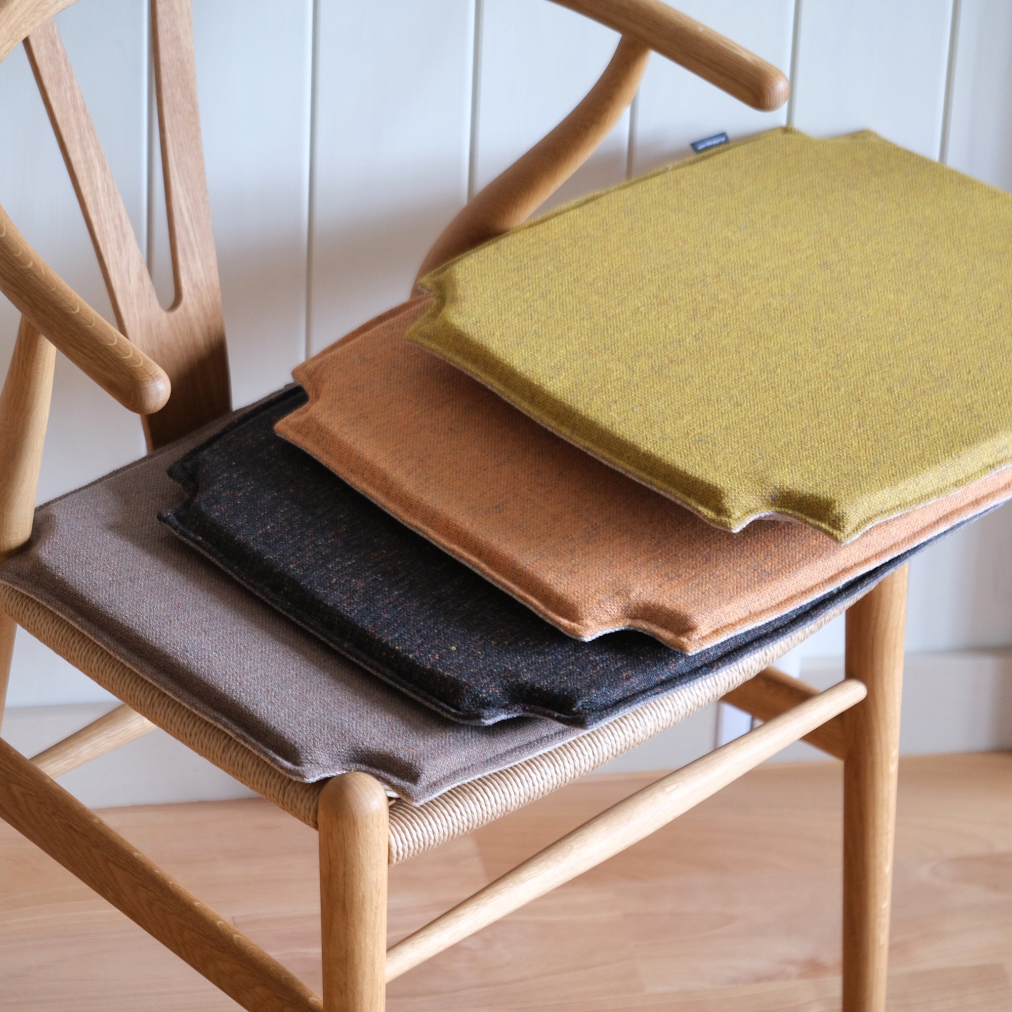 Yチェア43cmビーチ材オイル仕上げ／ナチュラルペーパーコード／即納