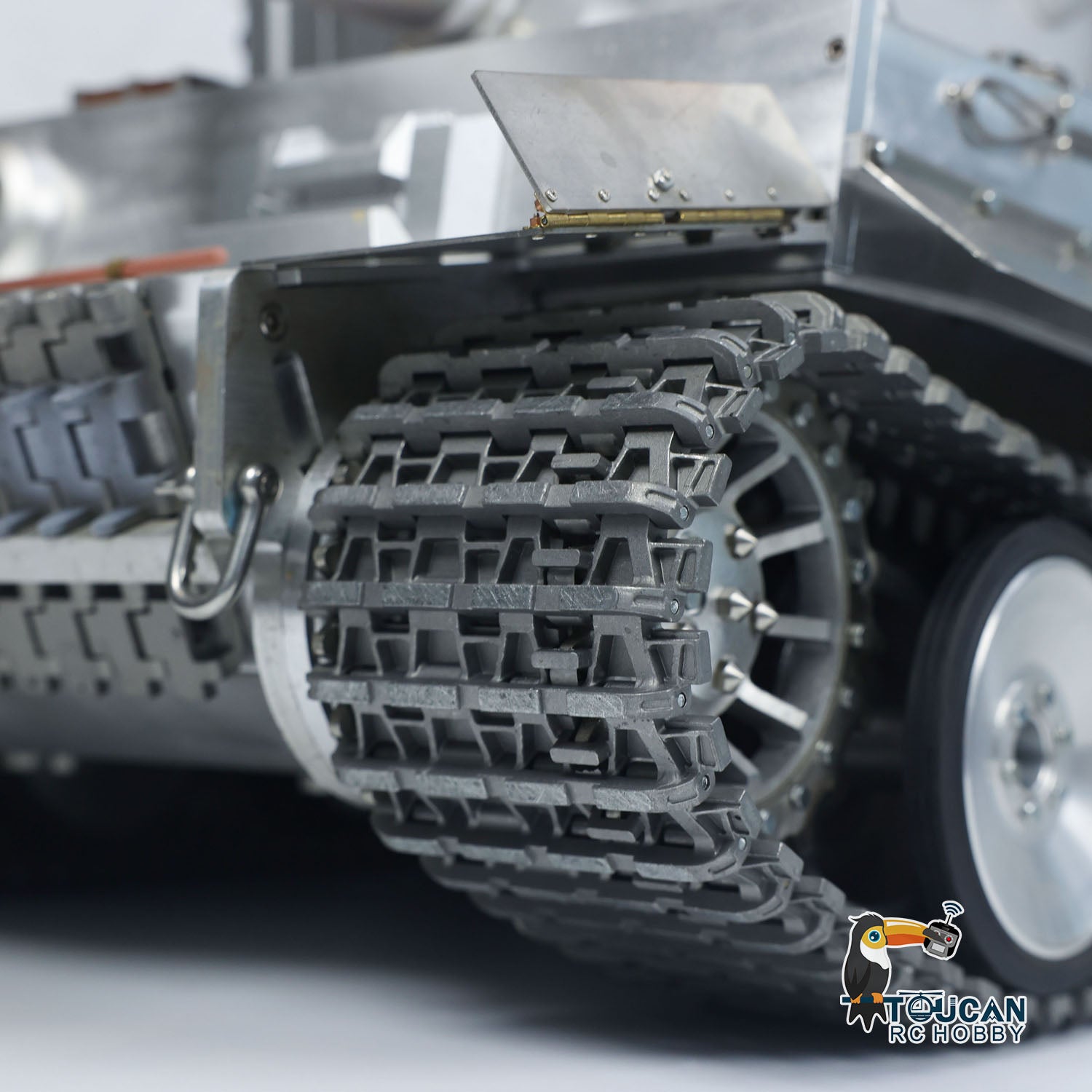 1/8 Scale Henglong Full Metal German Tiger I RTR RC Tank 3818