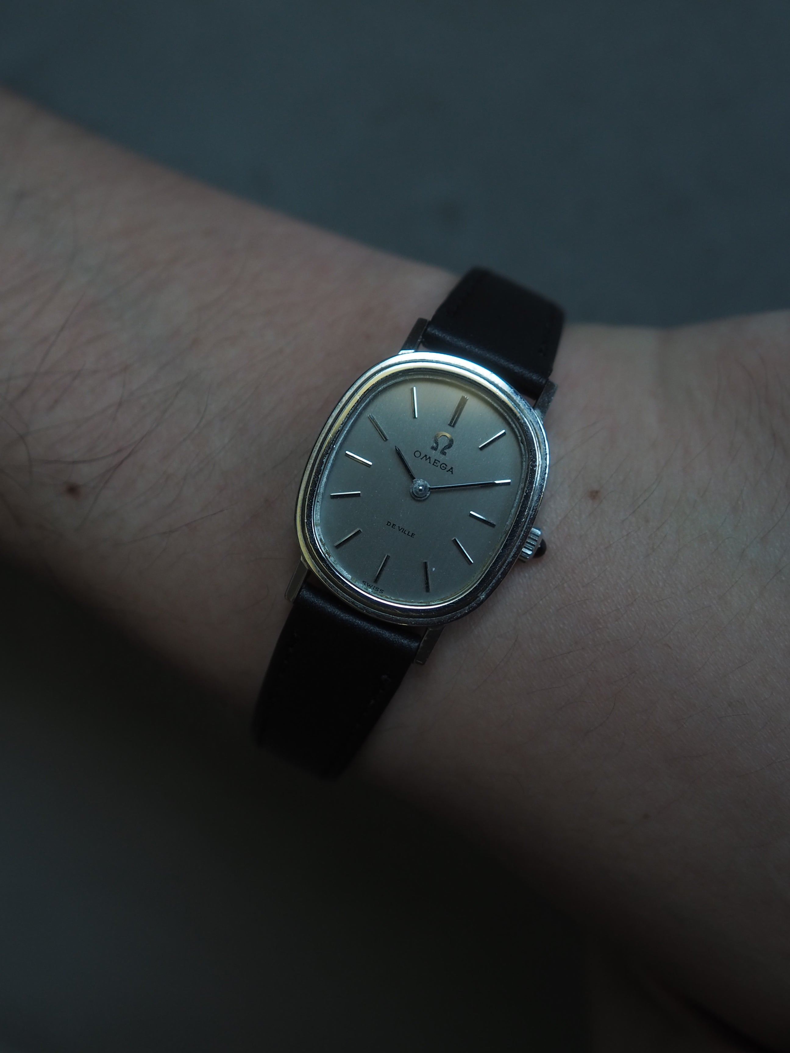 OMEGA オメガ DE VILLE デビル オーバル ウォッチ 腕時計 シルバー