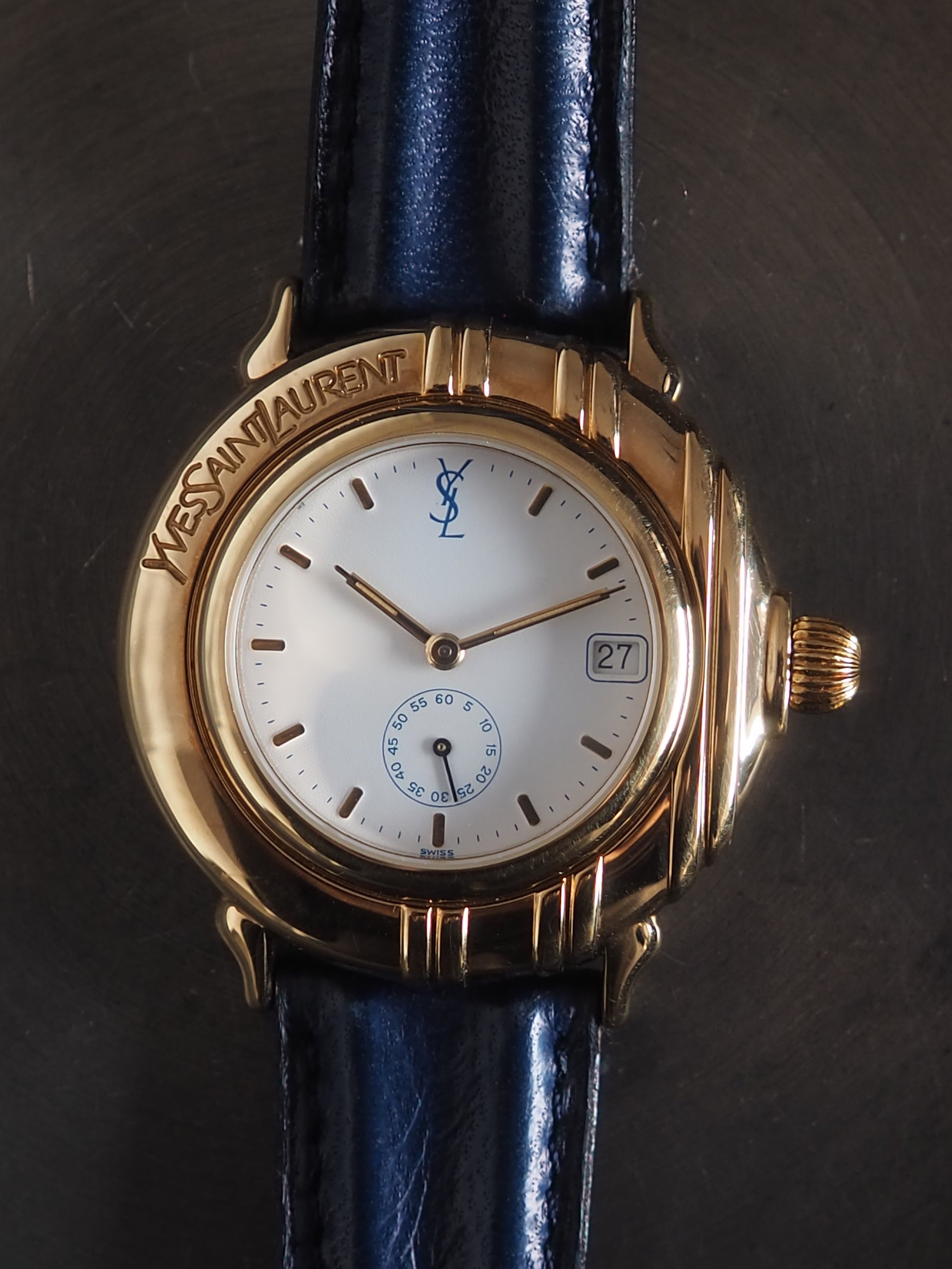 Yves Saint Laurent サンローラン YSL ラウンド ウォッチ 腕時計